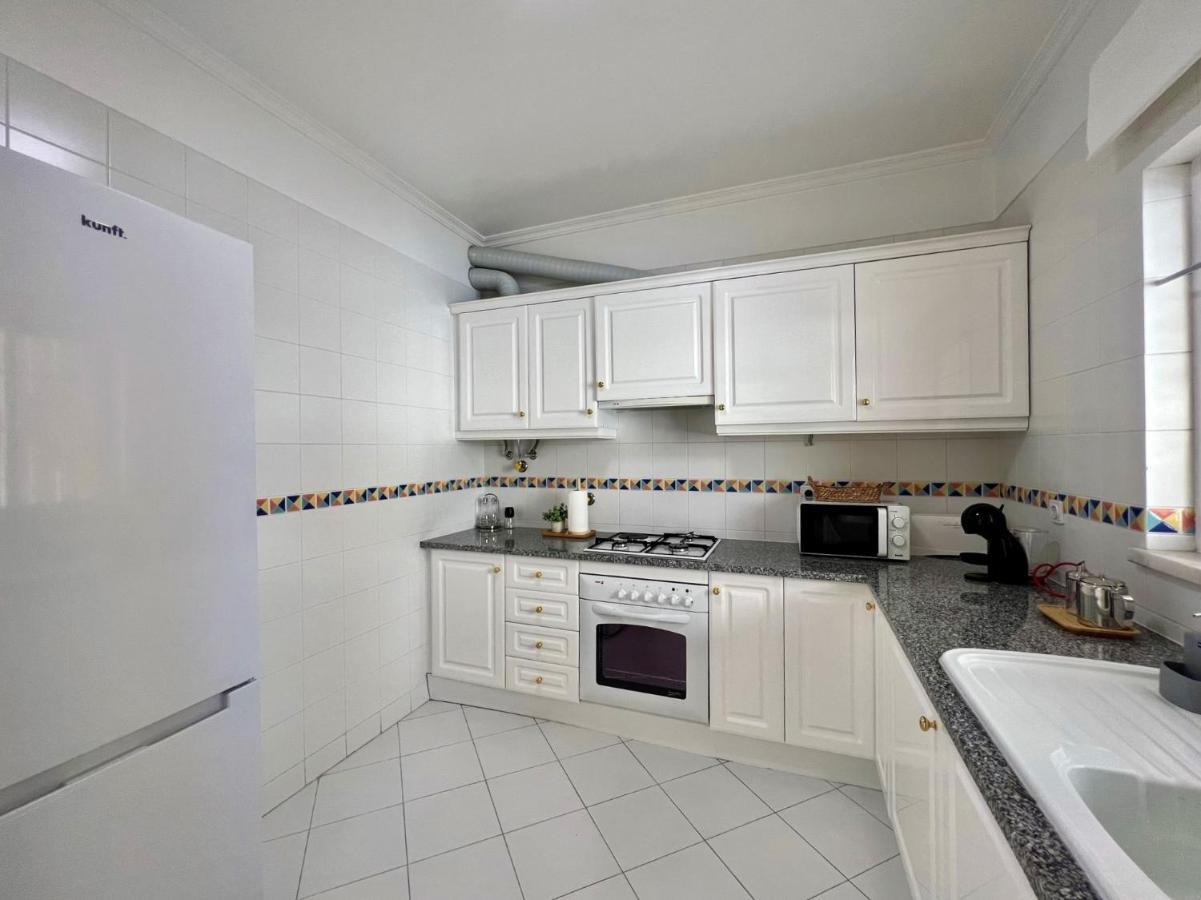 Vilamoura Central 2 With Pool By Homing Eksteriør bilde