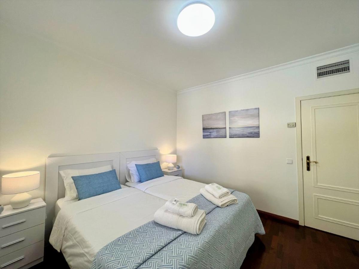 Vilamoura Central 2 With Pool By Homing Eksteriør bilde