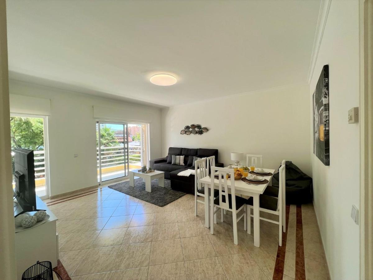 Vilamoura Central 2 With Pool By Homing Eksteriør bilde